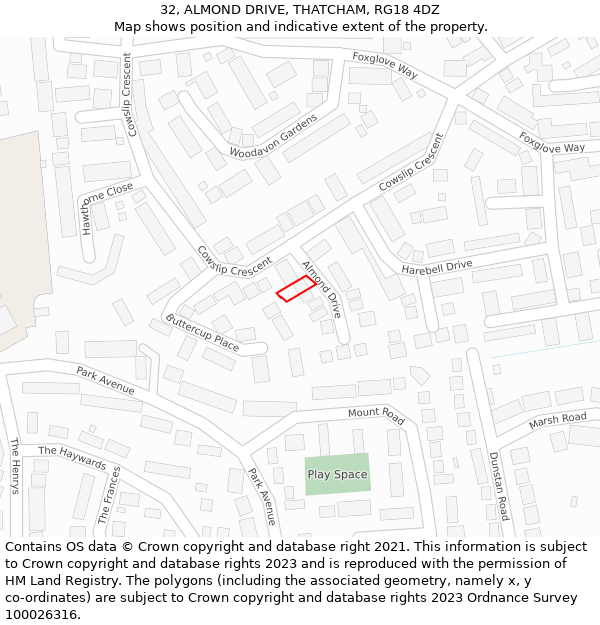 32, ALMOND DRIVE, THATCHAM, RG18 4DZ: Location map and indicative extent of plot