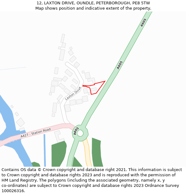 12, LAXTON DRIVE, OUNDLE, PETERBOROUGH, PE8 5TW: Location map and indicative extent of plot