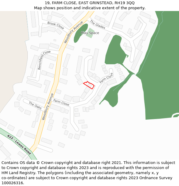 19, FARM CLOSE, EAST GRINSTEAD, RH19 3QQ: Location map and indicative extent of plot