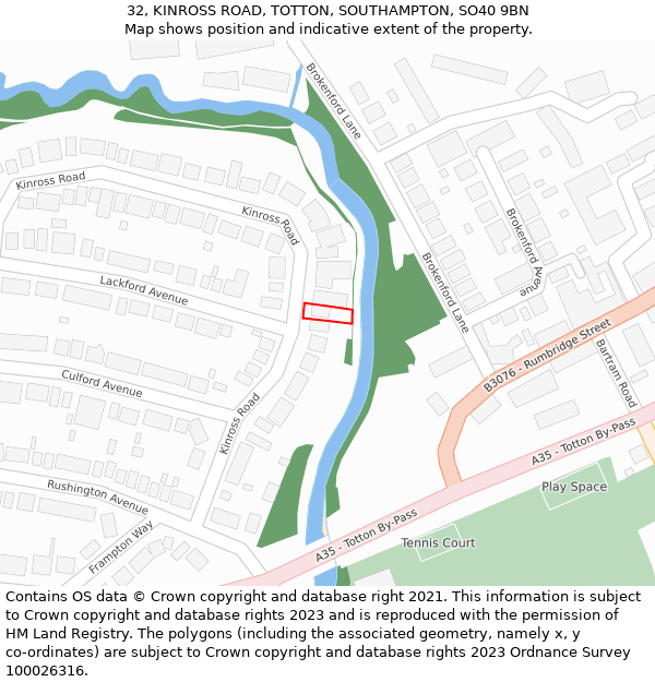 32, KINROSS ROAD, TOTTON, SOUTHAMPTON, SO40 9BN: Location map and indicative extent of plot