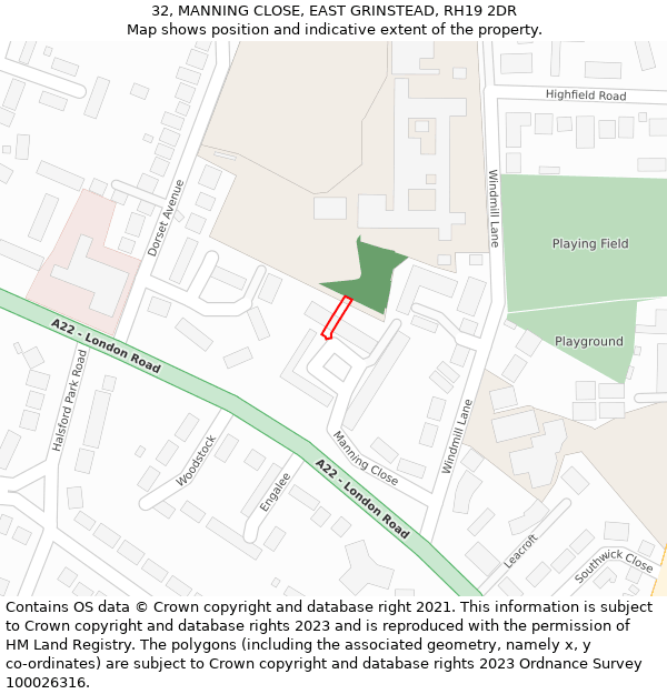 32, MANNING CLOSE, EAST GRINSTEAD, RH19 2DR: Location map and indicative extent of plot