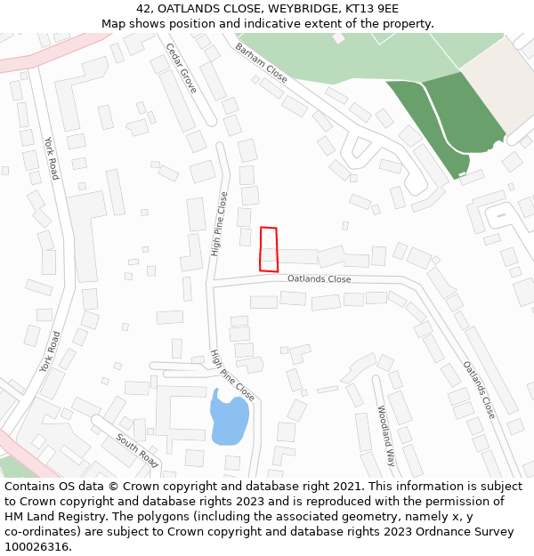 42, OATLANDS CLOSE, WEYBRIDGE, KT13 9EE: Location map and indicative extent of plot