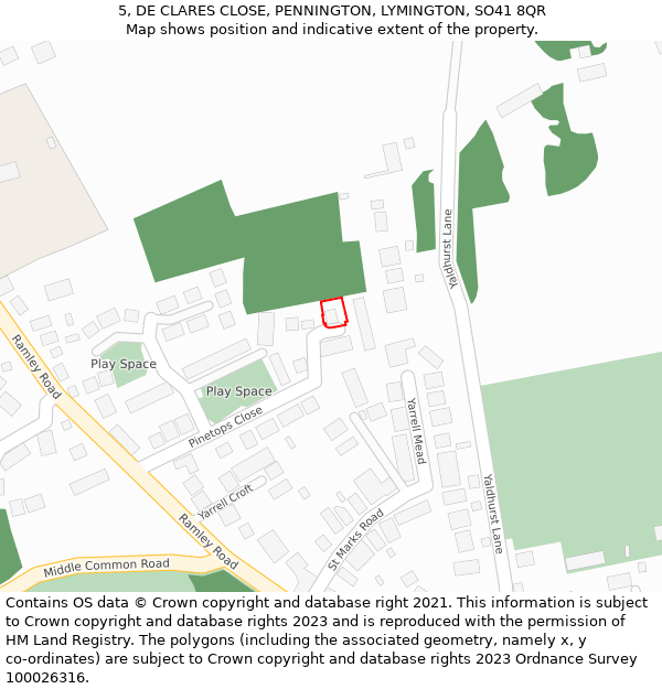 5, DE CLARES CLOSE, PENNINGTON, LYMINGTON, SO41 8QR: Location map and indicative extent of plot