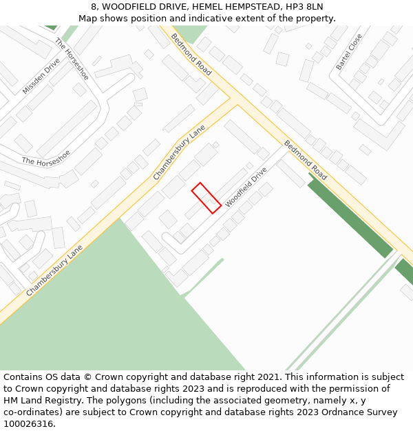 8, WOODFIELD DRIVE, HEMEL HEMPSTEAD, HP3 8LN: Location map and indicative extent of plot