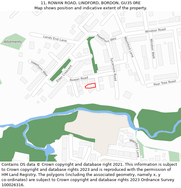 11, ROWAN ROAD, LINDFORD, BORDON, GU35 0RE: Location map and indicative extent of plot