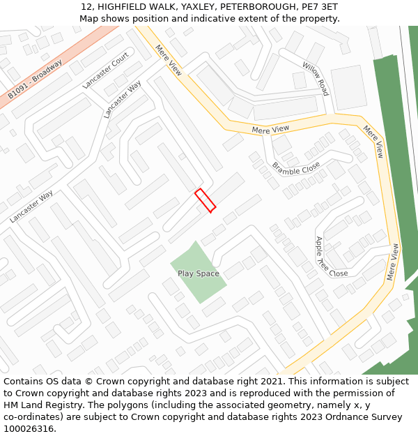 12, HIGHFIELD WALK, YAXLEY, PETERBOROUGH, PE7 3ET: Location map and indicative extent of plot