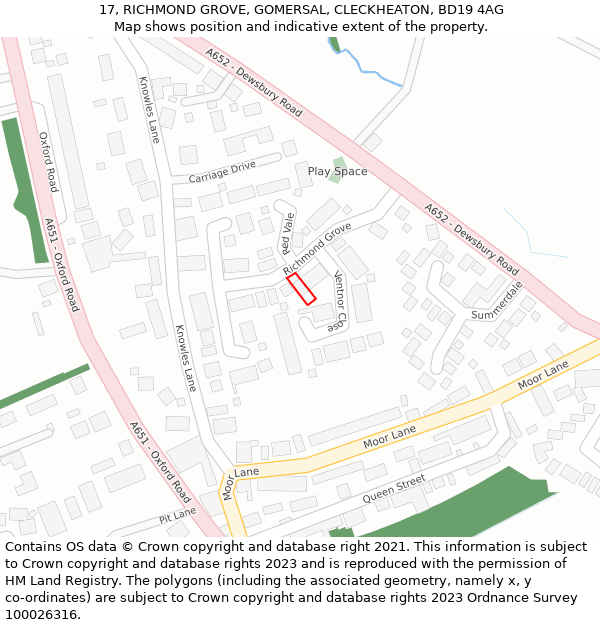 17, RICHMOND GROVE, GOMERSAL, CLECKHEATON, BD19 4AG: Location map and indicative extent of plot