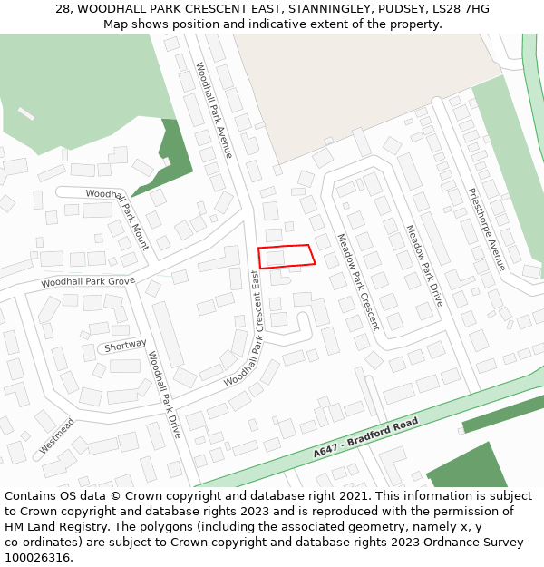 28, WOODHALL PARK CRESCENT EAST, STANNINGLEY, PUDSEY, LS28 7HG: Location map and indicative extent of plot