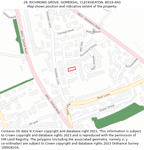 29, RICHMOND GROVE, GOMERSAL, CLECKHEATON, BD19 4AG: Location map and indicative extent of plot