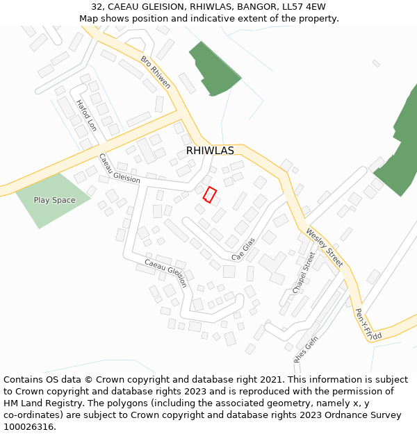 32, CAEAU GLEISION, RHIWLAS, BANGOR, LL57 4EW: Location map and indicative extent of plot