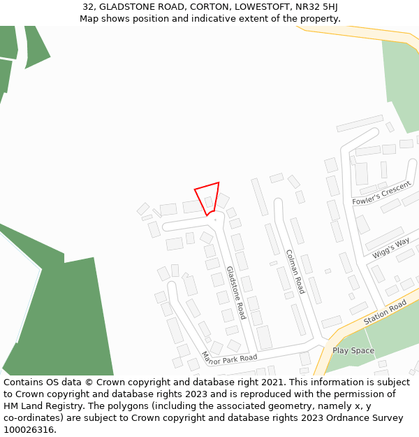 32, GLADSTONE ROAD, CORTON, LOWESTOFT, NR32 5HJ: Location map and indicative extent of plot