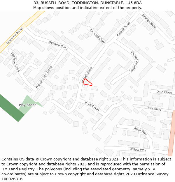 33, RUSSELL ROAD, TODDINGTON, DUNSTABLE, LU5 6DA: Location map and indicative extent of plot