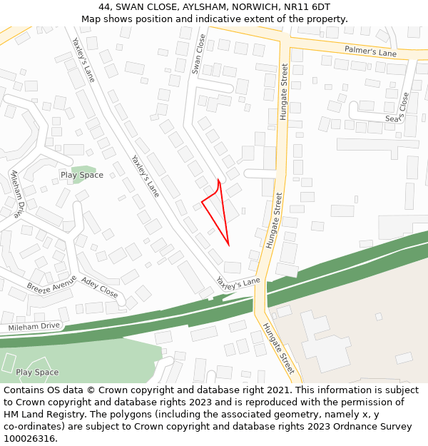 44, SWAN CLOSE, AYLSHAM, NORWICH, NR11 6DT: Location map and indicative extent of plot