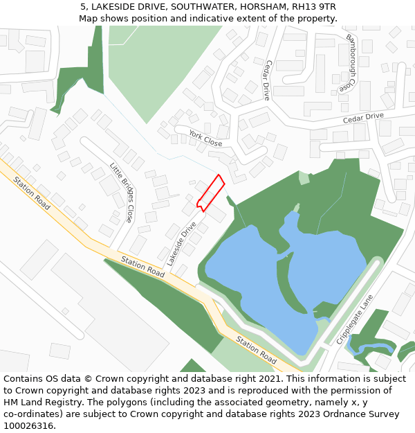 5, LAKESIDE DRIVE, SOUTHWATER, HORSHAM, RH13 9TR: Location map and indicative extent of plot