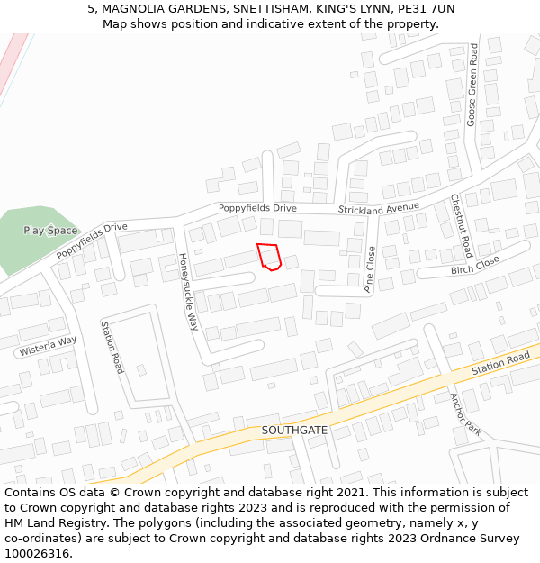 5, MAGNOLIA GARDENS, SNETTISHAM, KING'S LYNN, PE31 7UN: Location map and indicative extent of plot