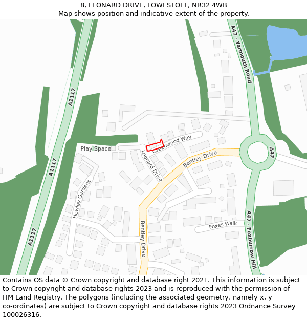 8, LEONARD DRIVE, LOWESTOFT, NR32 4WB: Location map and indicative extent of plot