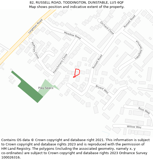 82, RUSSELL ROAD, TODDINGTON, DUNSTABLE, LU5 6QF: Location map and indicative extent of plot