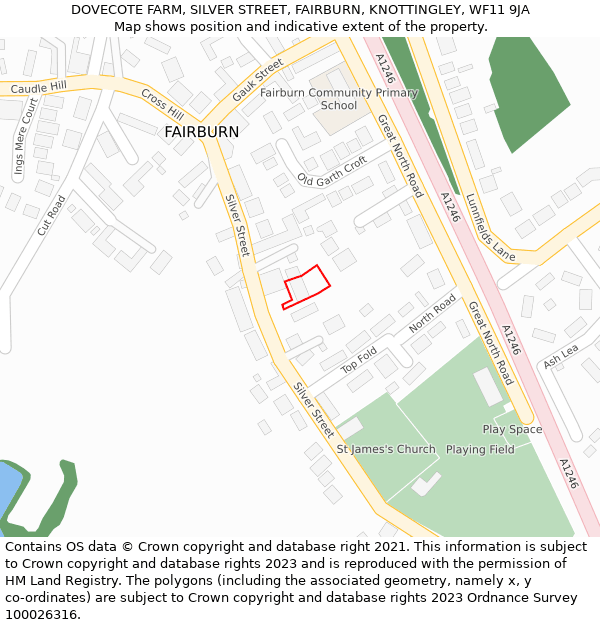 DOVECOTE FARM, SILVER STREET, FAIRBURN, KNOTTINGLEY, WF11 9JA: Location map and indicative extent of plot
