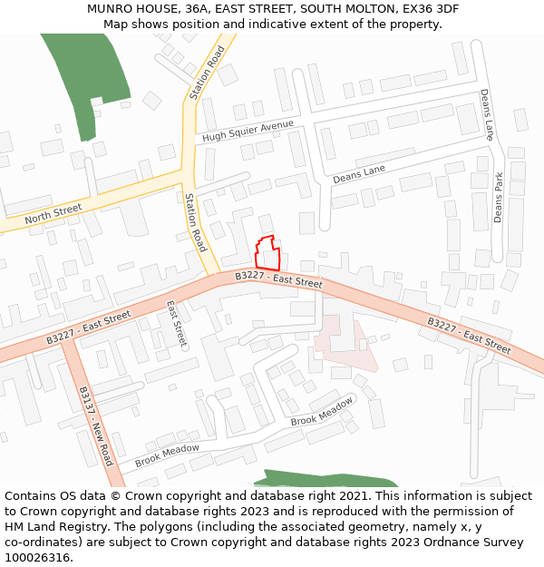 MUNRO HOUSE, 36A, EAST STREET, SOUTH MOLTON, EX36 3DF: Location map and indicative extent of plot