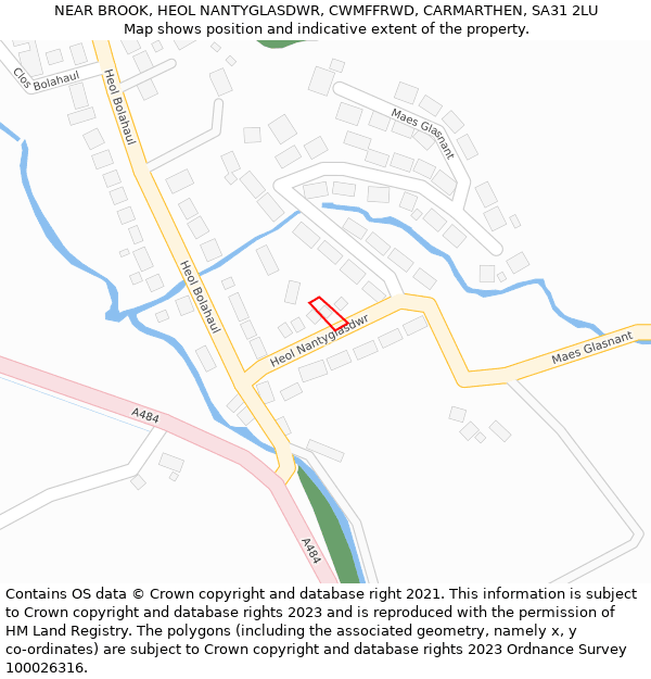 NEAR BROOK, HEOL NANTYGLASDWR, CWMFFRWD, CARMARTHEN, SA31 2LU: Location map and indicative extent of plot