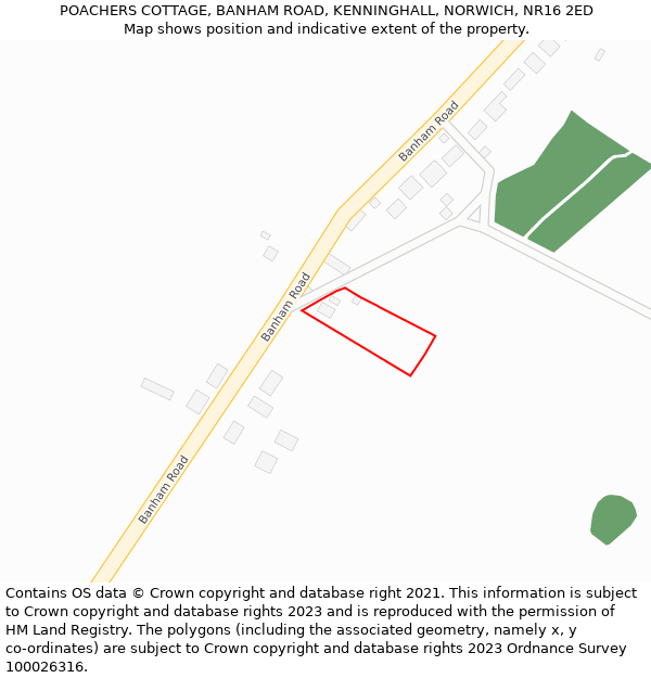 POACHERS COTTAGE, BANHAM ROAD, KENNINGHALL, NORWICH, NR16 2ED: Location map and indicative extent of plot