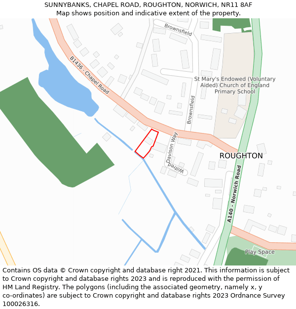 SUNNYBANKS, CHAPEL ROAD, ROUGHTON, NORWICH, NR11 8AF: Location map and indicative extent of plot