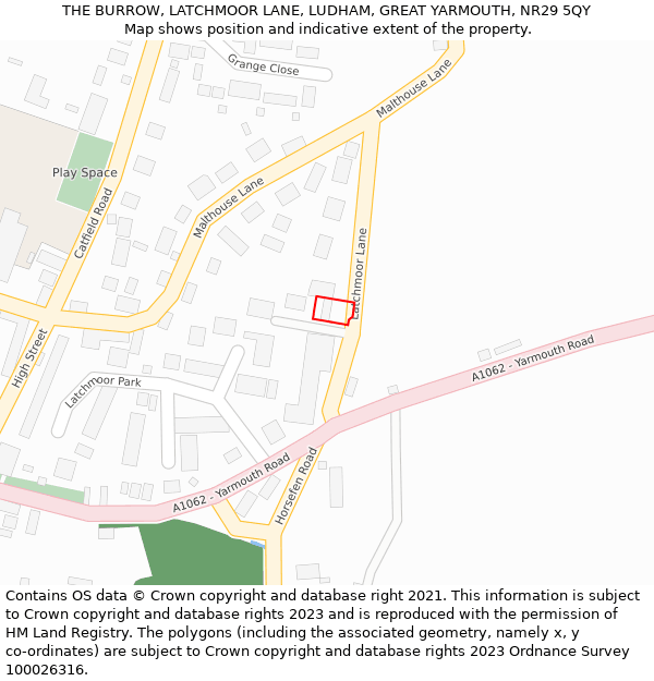 THE BURROW, LATCHMOOR LANE, LUDHAM, GREAT YARMOUTH, NR29 5QY: Location map and indicative extent of plot