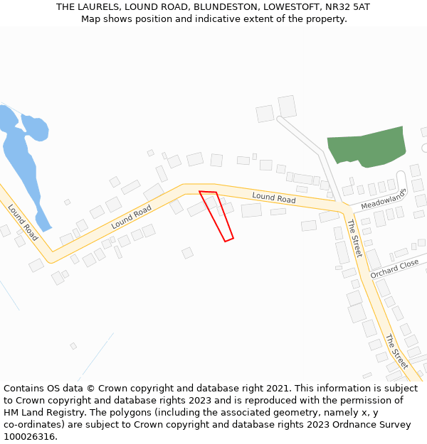 THE LAURELS, LOUND ROAD, BLUNDESTON, LOWESTOFT, NR32 5AT: Location map and indicative extent of plot