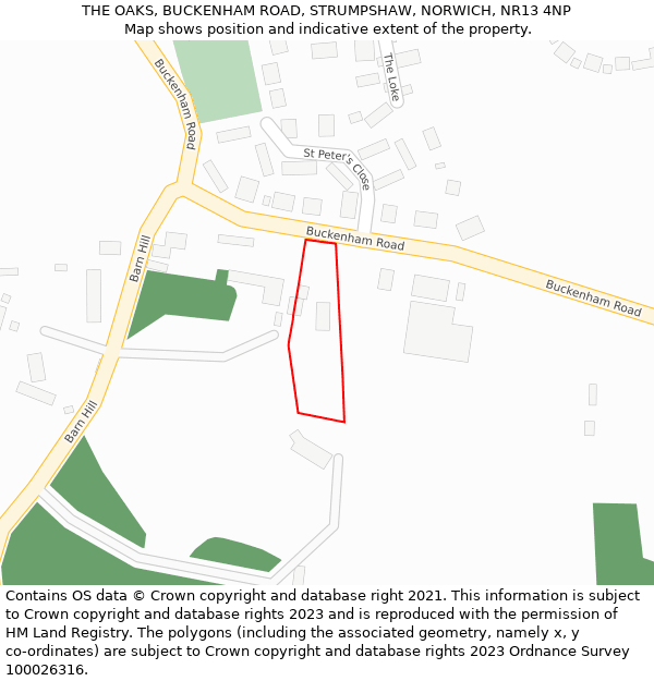 THE OAKS, BUCKENHAM ROAD, STRUMPSHAW, NORWICH, NR13 4NP: Location map and indicative extent of plot