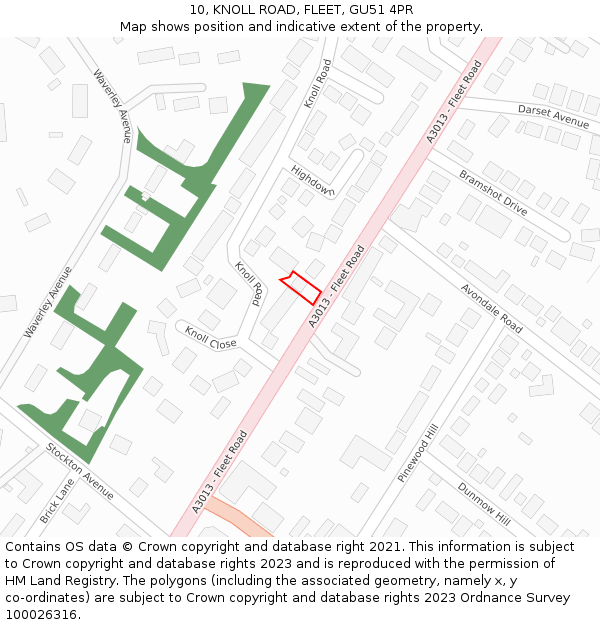 10, KNOLL ROAD, FLEET, GU51 4PR: Location map and indicative extent of plot