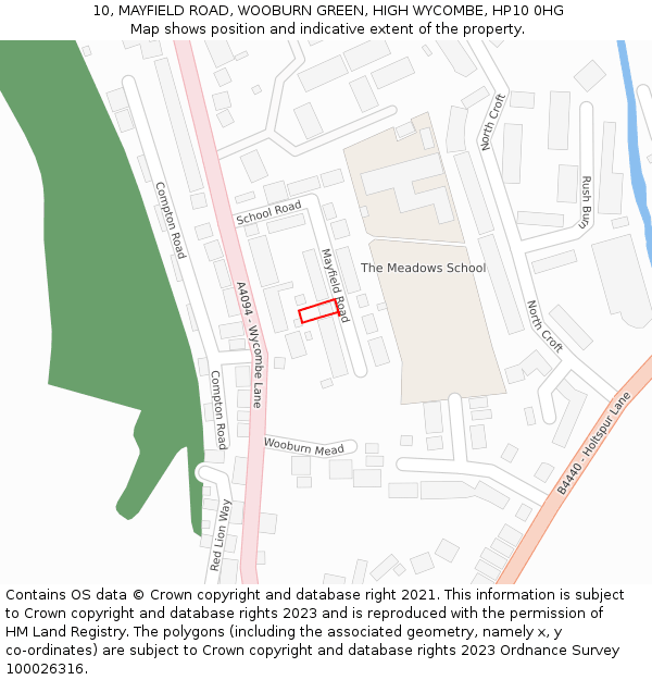 10, MAYFIELD ROAD, WOOBURN GREEN, HIGH WYCOMBE, HP10 0HG: Location map and indicative extent of plot