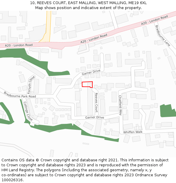 10, REEVES COURT, EAST MALLING, WEST MALLING, ME19 6XL: Location map and indicative extent of plot