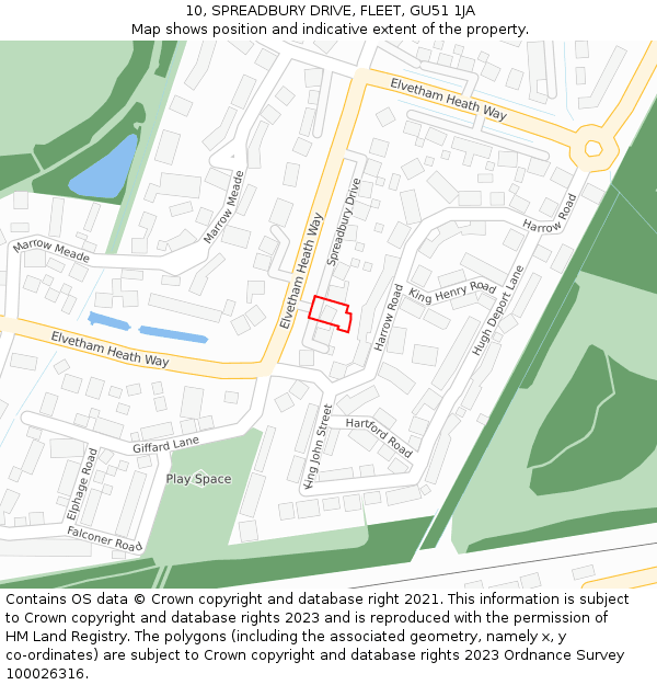 10, SPREADBURY DRIVE, FLEET, GU51 1JA: Location map and indicative extent of plot