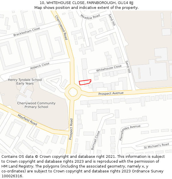 10, WHITEHOUSE CLOSE, FARNBOROUGH, GU14 8JJ: Location map and indicative extent of plot