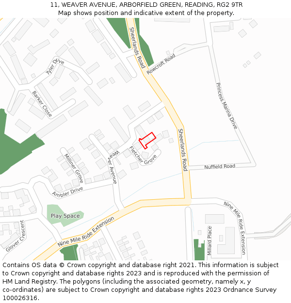 11, WEAVER AVENUE, ARBORFIELD GREEN, READING, RG2 9TR: Location map and indicative extent of plot