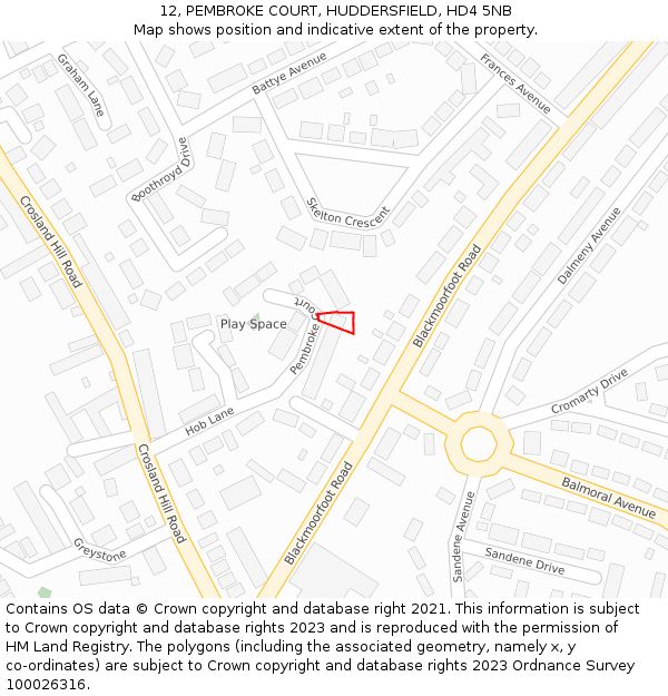 12, PEMBROKE COURT, HUDDERSFIELD, HD4 5NB: Location map and indicative extent of plot