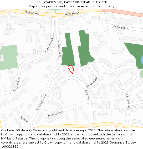 18, LOWER MERE, EAST GRINSTEAD, RH19 4TB: Location map and indicative extent of plot