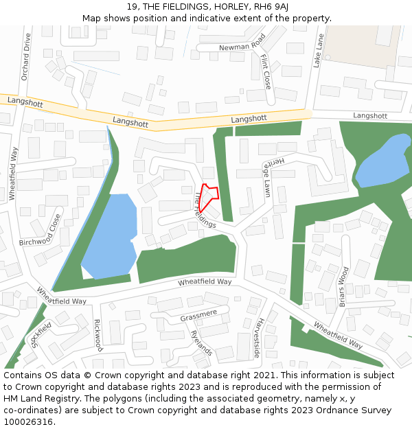 19, THE FIELDINGS, HORLEY, RH6 9AJ: Location map and indicative extent of plot