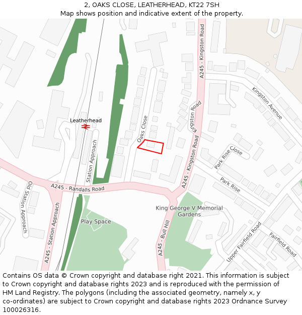 2, OAKS CLOSE, LEATHERHEAD, KT22 7SH: Location map and indicative extent of plot