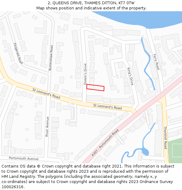 2, QUEENS DRIVE, THAMES DITTON, KT7 0TW: Location map and indicative extent of plot