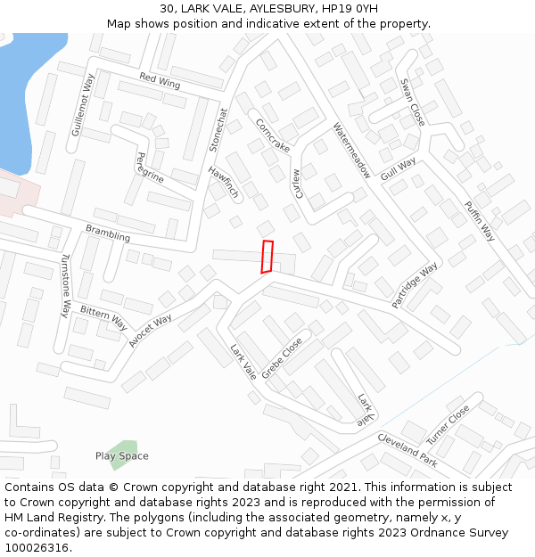 30, LARK VALE, AYLESBURY, HP19 0YH: Location map and indicative extent of plot