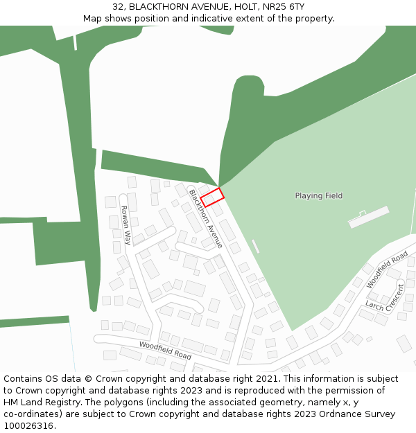 32, BLACKTHORN AVENUE, HOLT, NR25 6TY: Location map and indicative extent of plot