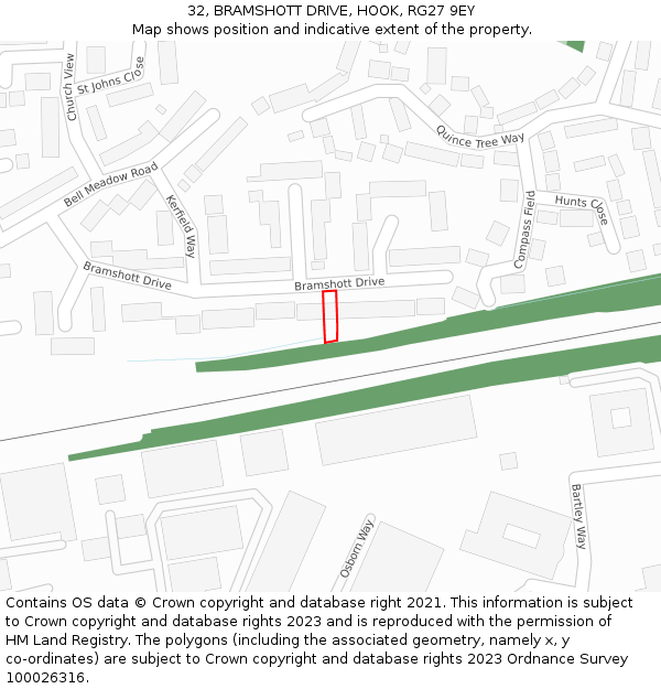 32, BRAMSHOTT DRIVE, HOOK, RG27 9EY: Location map and indicative extent of plot