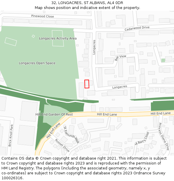 32, LONGACRES, ST ALBANS, AL4 0DR: Location map and indicative extent of plot