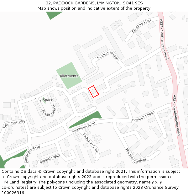 32, PADDOCK GARDENS, LYMINGTON, SO41 9ES: Location map and indicative extent of plot