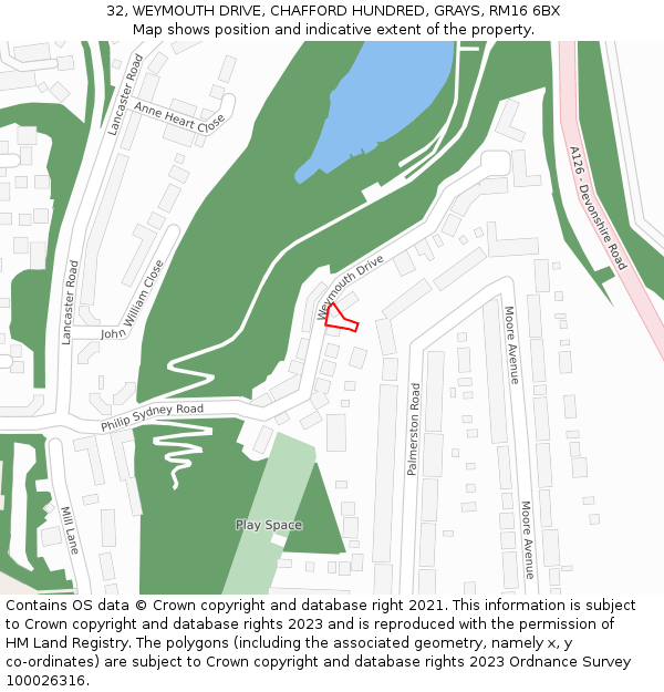 32, WEYMOUTH DRIVE, CHAFFORD HUNDRED, GRAYS, RM16 6BX: Location map and indicative extent of plot