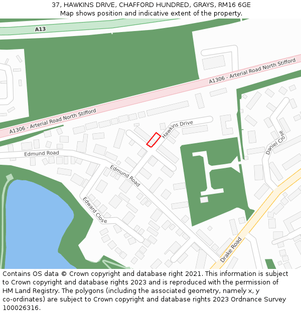 37, HAWKINS DRIVE, CHAFFORD HUNDRED, GRAYS, RM16 6GE: Location map and indicative extent of plot