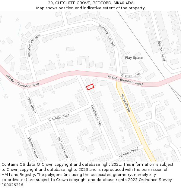 39, CUTCLIFFE GROVE, BEDFORD, MK40 4DA: Location map and indicative extent of plot