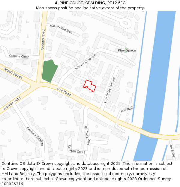 4, PINE COURT, SPALDING, PE12 6FG: Location map and indicative extent of plot