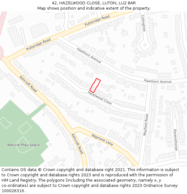 42, HAZELWOOD CLOSE, LUTON, LU2 8AR: Location map and indicative extent of plot